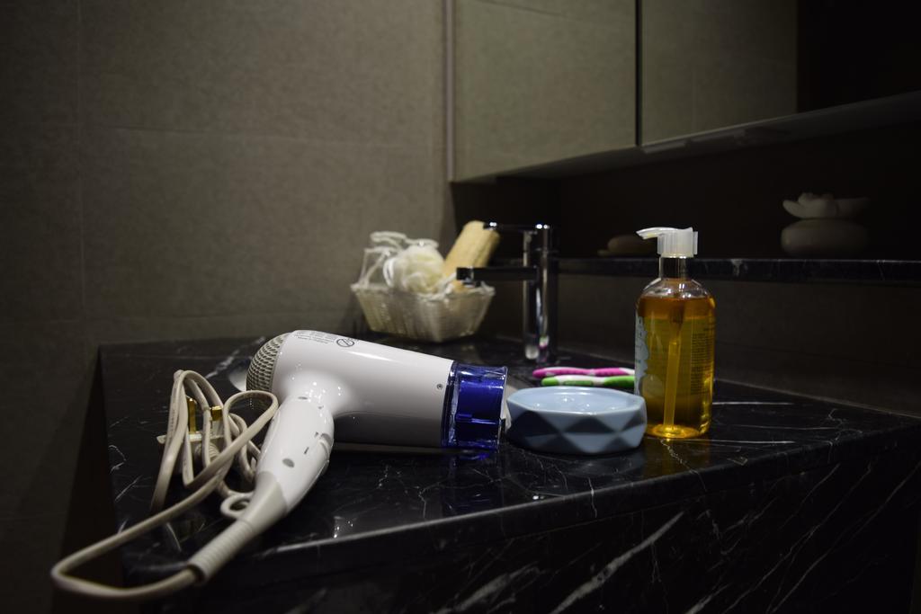 B.Suites 21 كوتا كينابالو المظهر الخارجي الصورة